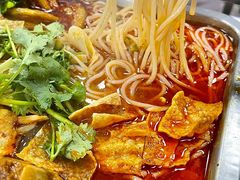 -在巷子里的烤肉店·螺蛳粉烤鱼·牛蛙(和美城店)