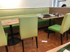 卡座-萨莉亚意式餐厅(灵芝站中洲店)
