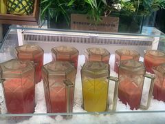 -金滏山烤肉·海鲜·火锅自助餐厅(襄阳万达店)