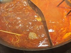 -鹿鸣山草本茶香火锅(园西路店)