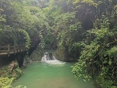-龙水峡地缝景区