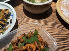 -佬湘楼·27年湘菜(天河都市广场店)