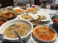 -贯贯吉·清真餐厅(浙江中路店)