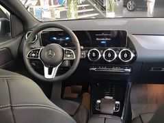 -上海德星奔驰(江杨南路店)