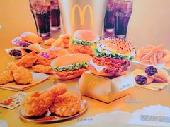 -麦当劳(安陆东大时代店)