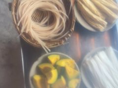 -五里关火锅(上海鑫耀·光环Live店)