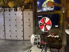 -暴风岛沉浸式体验馆(百联世纪店)
