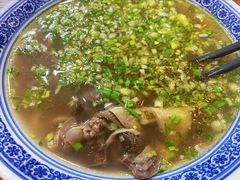 -泉儿头杂碎(杂碎师大店)