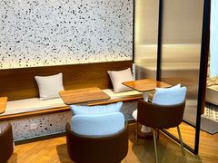 -Line 咖啡(石厦花园店)