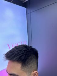 -藤野造型•烫染专业店