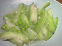 -蜜桃餐厅·伴山(绿宝广场店)