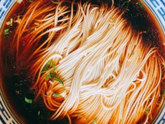 红汤面底-同得兴 Since·1995 传统苏式面馆(嘉馀坊店)