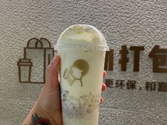-喜茶(北京华贸购物中心店)