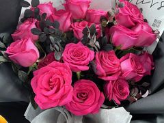 -亭亭鲜花店(中山北路店)