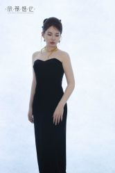 -欣薇婚纱(新源乐汇城店)