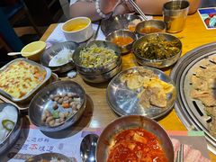 -老炉家木炭烤肉(长江国际店)