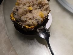 菠萝饭-滇越乘象云南餐厅(豆各庄店)