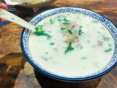 羊肉汤（多肉）-穆得·老周家牛肉烧饼(普利街店)