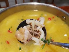 -松沪名灶·豆浆鱼头·新上海菜(飞航吾悦广场店)