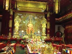 内景-新加坡佛牙寺龙华院