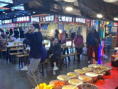 -八一好吃街·高品美食广场