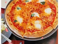 -WOLFGANG PUCK KITCHEN & BAR(迪士尼小镇店)