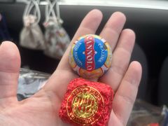 -VENCHI 闻绮(上海佛罗伦萨小镇店)