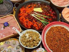 -旧街市鲜货老火锅(大光路店)
