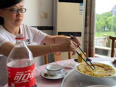 -天乐农家鱼头王(天目湖店)