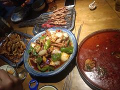 -六福烧烤酒馆(秦隆步行街店)