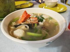 -明记烧鱼美味店