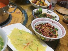-亮欢寨酸汤鱼(沙冲路店)