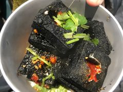 -黑色经典臭豆腐·湖南特产(太平街口店)