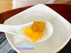 芒果芋圆西米露-智香甜品店