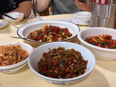 -笨罗卜浏阳菜馆(太平街店)