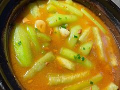 砂锅肉沫丝瓜-鹤江桥·红油牛肉粉(SKP店)