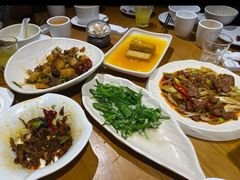 -隔壁老王·家常云南菜(花巷店)