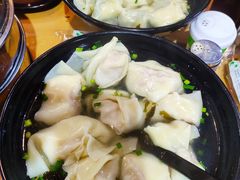 虾仁鲜肉大馄饨-真真鲜馄饨店(启蒙路店)