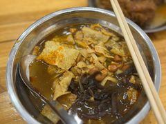 -柳州肥姨妈大骨螺蛳粉(东靖路店)