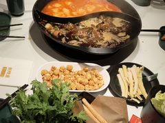 -新辣道鱼火锅(龙旗广场店)