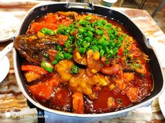 阳朔啤酒鱼-椿记烧鹅(叠彩店)