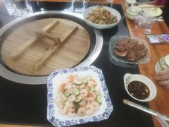 -东北农家院·铁锅炖(莘庄店)