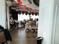 -荣誉国际酒店-云顶旋转餐厅