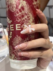 -UGIRL有个美甲