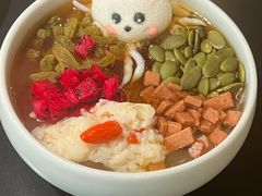 -麻六记(凤凰汇店)