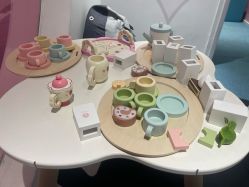 -MINI MARS KIDS CLUB亲子家庭中心(长宁天山店)