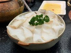 深海响螺片-得意咚瓜·顺德鱼生·冬瓜火锅(深圳首店)