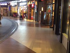 -浦江城市生活广场(江月路店)