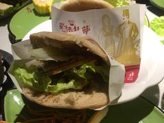 -一叶一世界•素食餐厅(环球中心店)