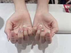 -瞧·享轻奢美甲美睫
